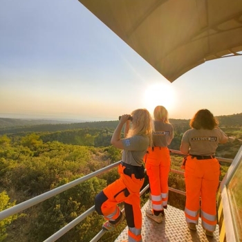 Οι γυναίκες στην πρώτη γραμμή της διάσωσης