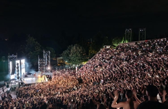 Saske sold out - Θεατρο Γης