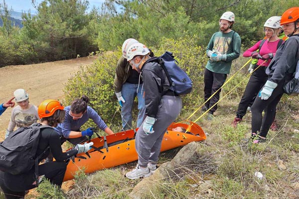 Εκπαιδεύσεις μελών